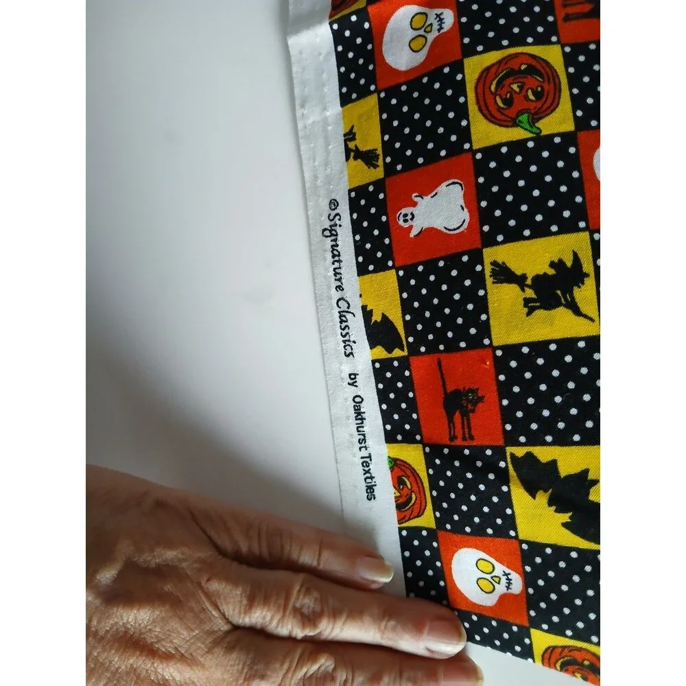 Halloween Multicolor Fabric  Signature Classics Oakhurst Textiles  Debbie Mumm